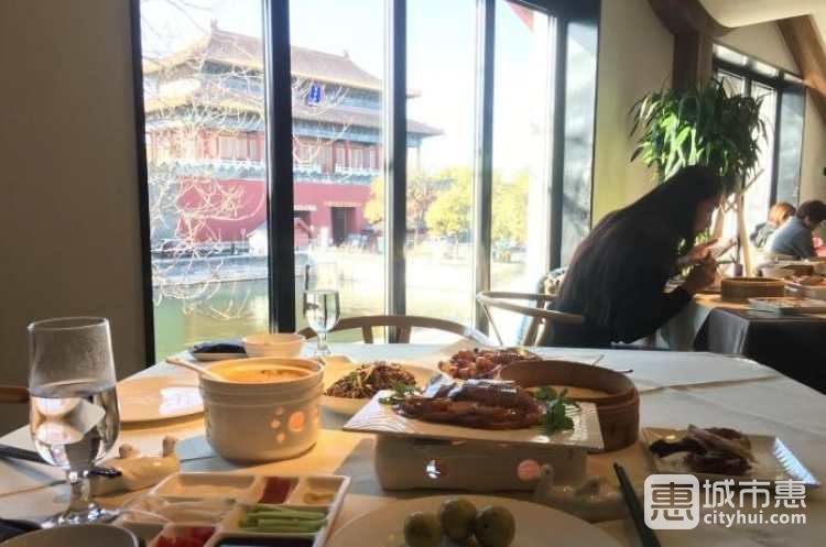 四季民福烤鴨店