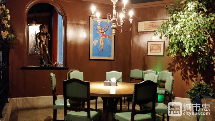 滬小胖(淮海中路旗艦店)